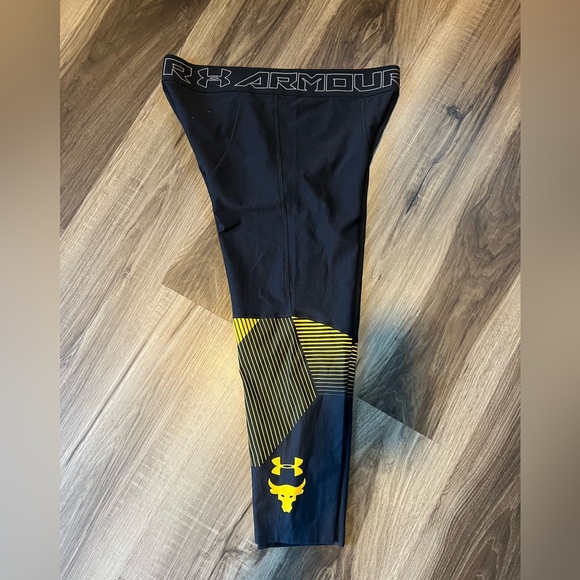 Under Armour Leggings - Picture 3 of 6